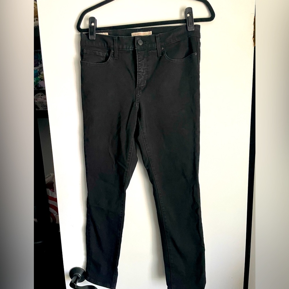 Levi’s Black 311 shaping skinny Jean